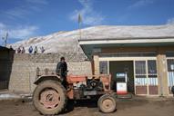 جایگاه فروش محصولات نفتی روستایی در کوهرنگ سال 83 (6)