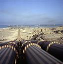 009918-167-پایانه صادرات نفت - اسکله تی لوله های انتقال نفت جزیره خارک خلیج فارس1351.7