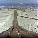 017558-168-پایانه صادرات نفت - اسکله تی لوله های انتقال نفت جزیره خارک خلیج فارس-1357
