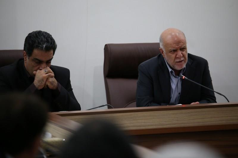 افطاری وزیر نفت بیژن زنگنه با مدیر مسولان رسانه 94.04.20 رضا رستمی (113)