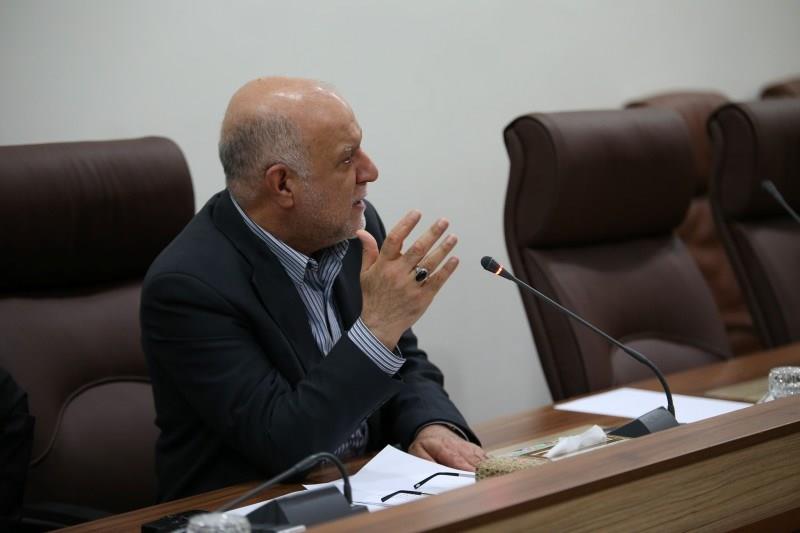 افطاری وزیر نفت بیژن زنگنه با مدیر مسولان رسانه 94.04.20 رضا رستمی (136)