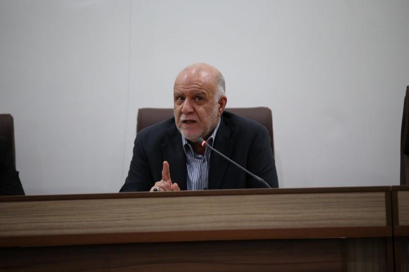 افطاری وزیر نفت بیژن زنگنه با مدیر مسولان رسانه 94.04.20 رضا رستمی (159)