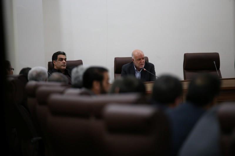 افطاری وزیر نفت بیژن زنگنه با مدیر مسولان رسانه 94.04.20 رضا رستمی (163)