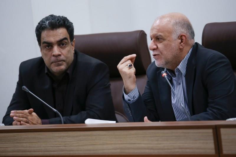 افطاری وزیر نفت بیژن زنگنه با مدیر مسولان رسانه 94.04.20 رضا رستمی (165)