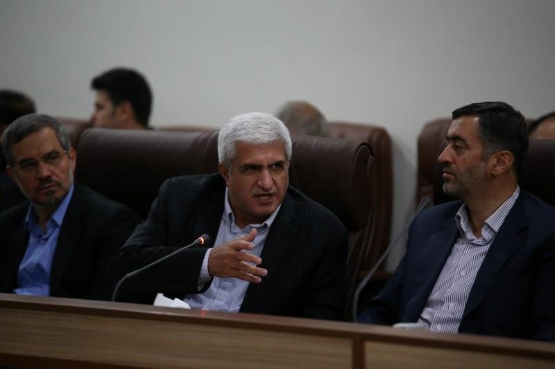 افطاری وزیر نفت بیژن زنگنه با مدیر مسولان رسانه 94.04.20 رضا رستمی (166)