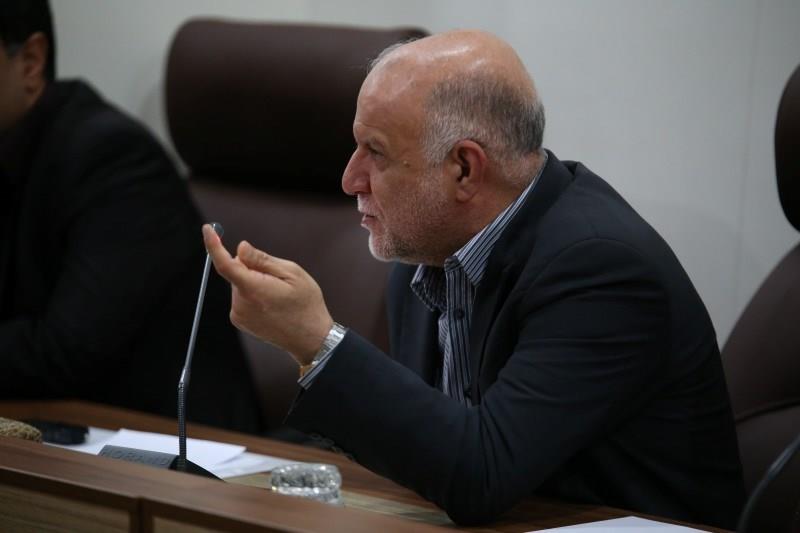 افطاری وزیر نفت بیژن زنگنه با مدیر مسولان رسانه 94.04.20 رضا رستمی (190)