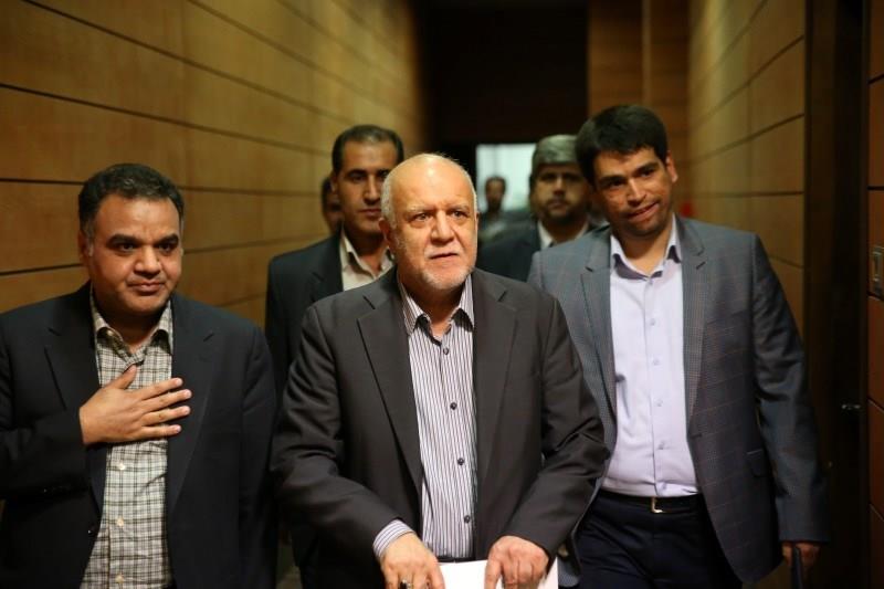 افطاری وزیر نفت بیژن زنگنه با مدیر مسولان رسانه 94.04.20 رضا رستمی (198)