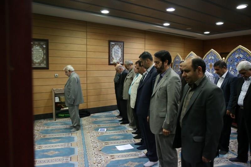 افطاری وزیر نفت بیژن زنگنه با مدیر مسولان رسانه 94.04.20 رضا رستمی (200)