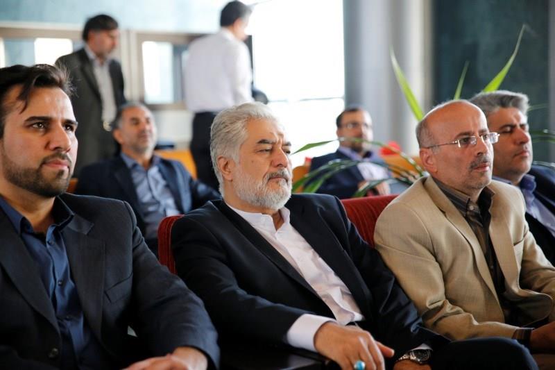 اعضای کمیسیون انرژی مجلس شورای اسلامی با حضور وزیر نفت زنگنه روز پنجشنب (70)