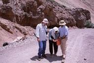 عملیات اکتشاف- عملیات زمین شناسی در کوههای الیگودرز 28-3-1379 عبدارضا محسنی (19)