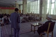 دیدار خانواده شهدای صنعت نفت جنوب با آقای رفسنجانی- رئیس مجلس شورای اسلامی- -1366.5 (8)
