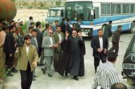 بازدید آقای خاتمی -رئیس جمهور -از منطقه ویژه اقتصادی عسلویه-1377.11- محمدحسن دامی تام (43)