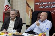 بازدید بیژن زنگنه وزیر نفت از مناطق نفتخیز جنوب و نشست با هیئت مدیره و مدیران ارشد مناطق نفتخیز 6 آبان 1394 (23)