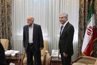 دیدار محمد حسین عادلی دبیر کل مجمع صادرکنندگان گاز (جی سی ای اف) با بیژن زنگنه وزیر نفت 26 مهر 1394 (7)