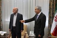 دیدار محمد حسین عادلی دبیر کل مجمع صادرکنندگان گاز (جی سی ای اف) با بیژن زنگنه وزیر نفت 26 مهر 1394 (9)