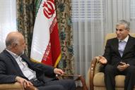 دیدار محمد حسین عادلی دبیر کل مجمع صادرکنندگان گاز (جی سی ای اف) با بیژن زنگنه وزیر نفت 26 مهر 1394 (12)