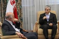 دیدار محمد حسین عادلی دبیر کل مجمع صادرکنندگان گاز (جی سی ای اف) با بیژن زنگنه وزیر نفت 26 مهر 1394 (20)