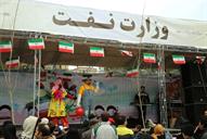 راهپیمایی 22 بهمن 94 و غرفه وزارت نفت در مسیر راهپیمایی (26)