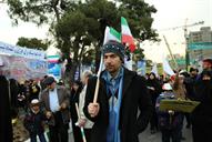 راهپیمایی 22 بهمن 94 و غرفه وزارت نفت در مسیر راهپیمایی (31)