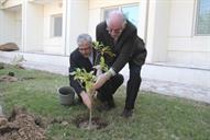 بازدید اقتصاددانان از منطقه ویژه انرژی پارس - عسلویه 26-10-1394 (7)