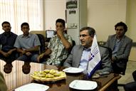 بازدید آقای عراقی مدیرعامل شرکت ملی گاز به مناسبت روز خبرنگار از شانا و مشعل 17-5-1394 (7)