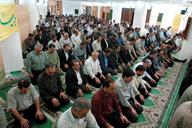 نماز جماعت در نمازخانه ساختمان وزارت نفت 1384.8.11 سید مصطفی حسینی (14)